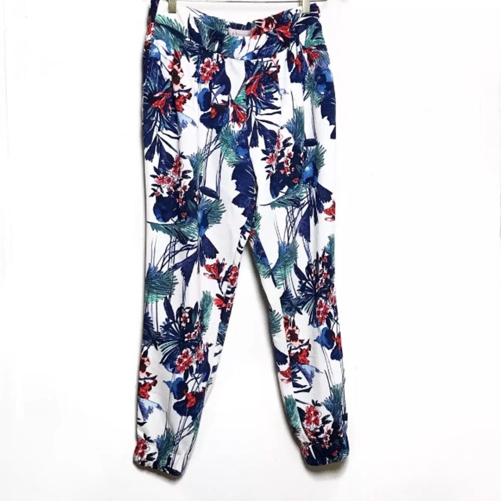 Philosophy Pull On Floral Pleated Front Joggers